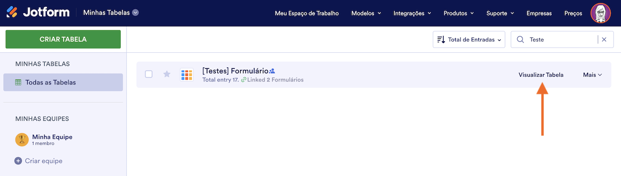 Captura de tela da página inicial do Jotform Tabelas com uma seta apontando para o botão "Visualizar Tabela"