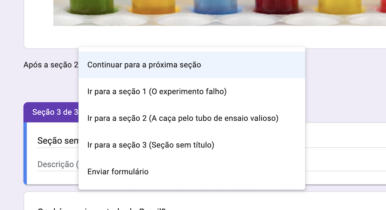Clicando em Continuar para a próxima seção no Formulários Google