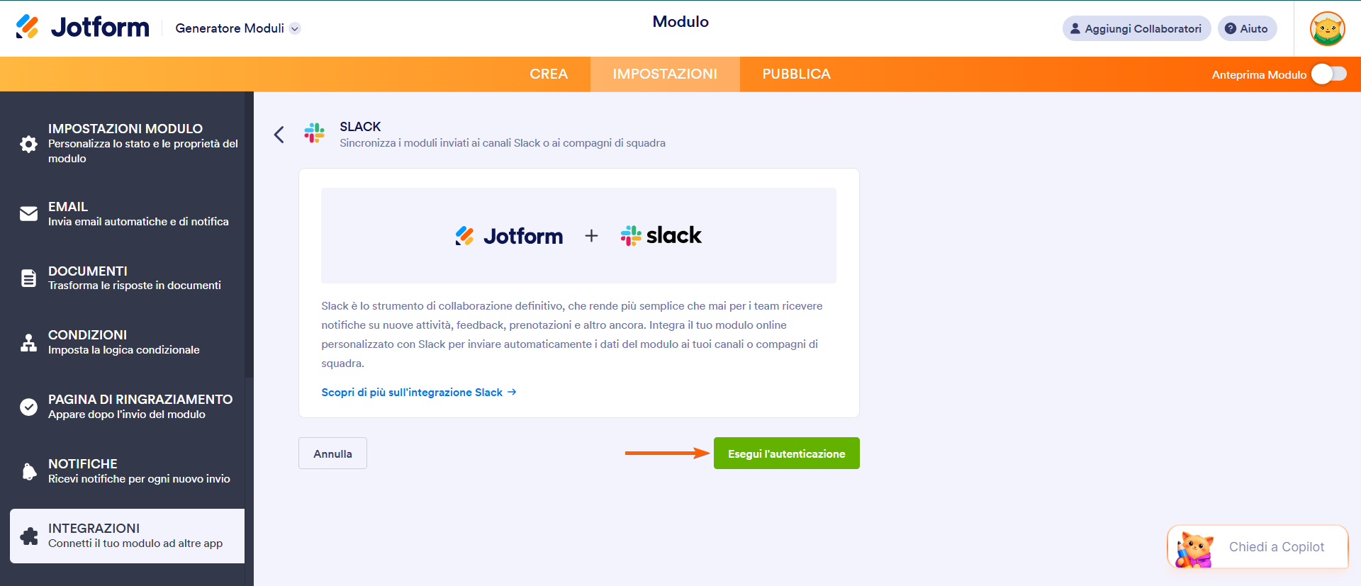 Screenshot dell'integrazione Slack in Jotform, con una freccia che punta al pulsante "Esegui l'autenticazione"