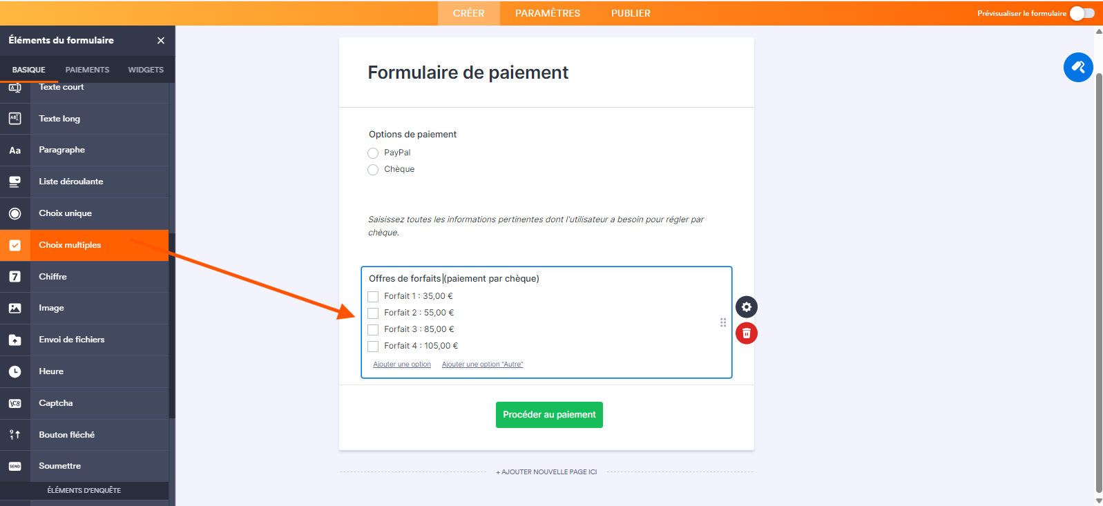 Capture d'écran du formulaire de paiement avec une flèche depuis l'élément Choix multiples pointant vers des offres de forfaits 1, 2, 3 et 4 dans le Générateur de formulaires Jotform