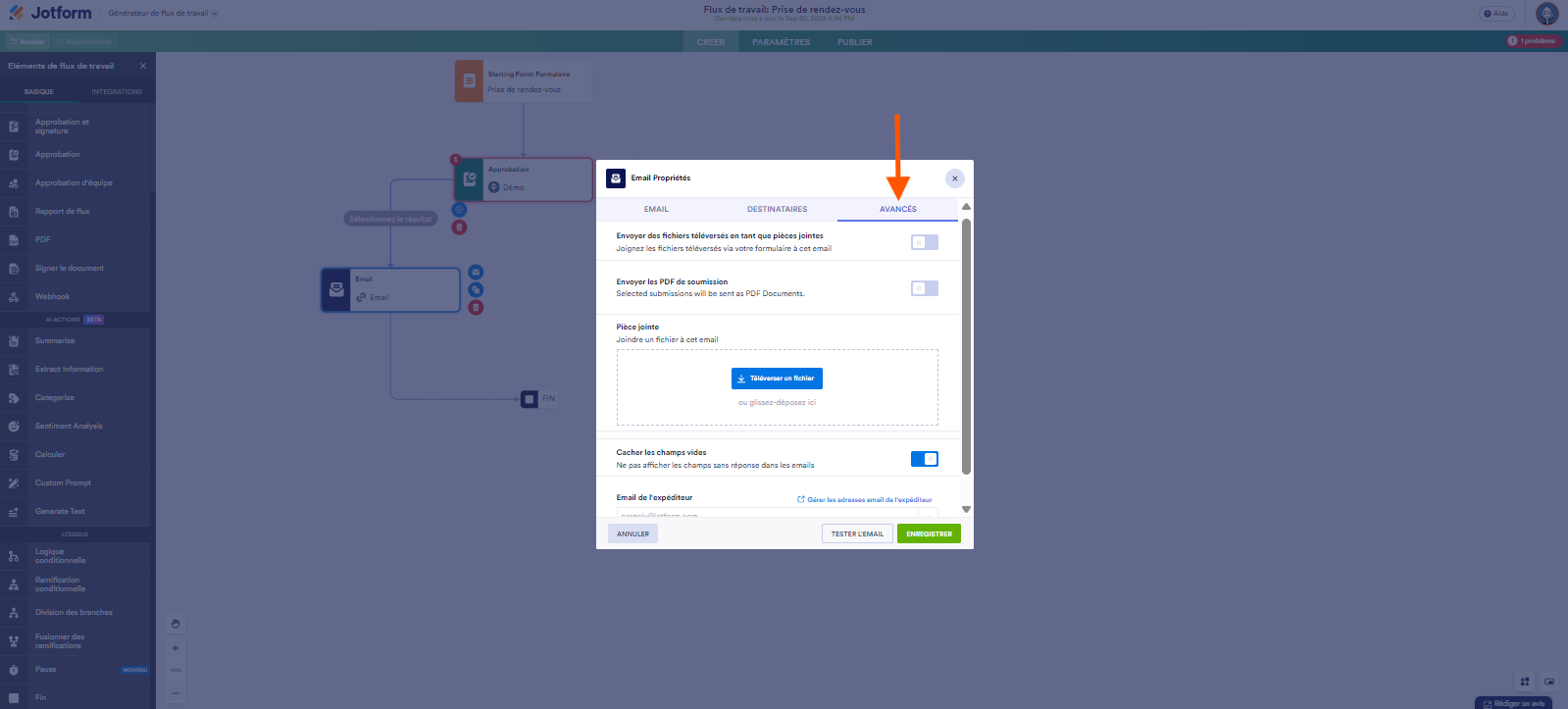 Capture d'écran de la fenêtre modale Propriétés de l'élément Email avec une flèche pointant vers l'onglet Avancé et montrant les différents options de configuration dans les Flux de travail Jotform