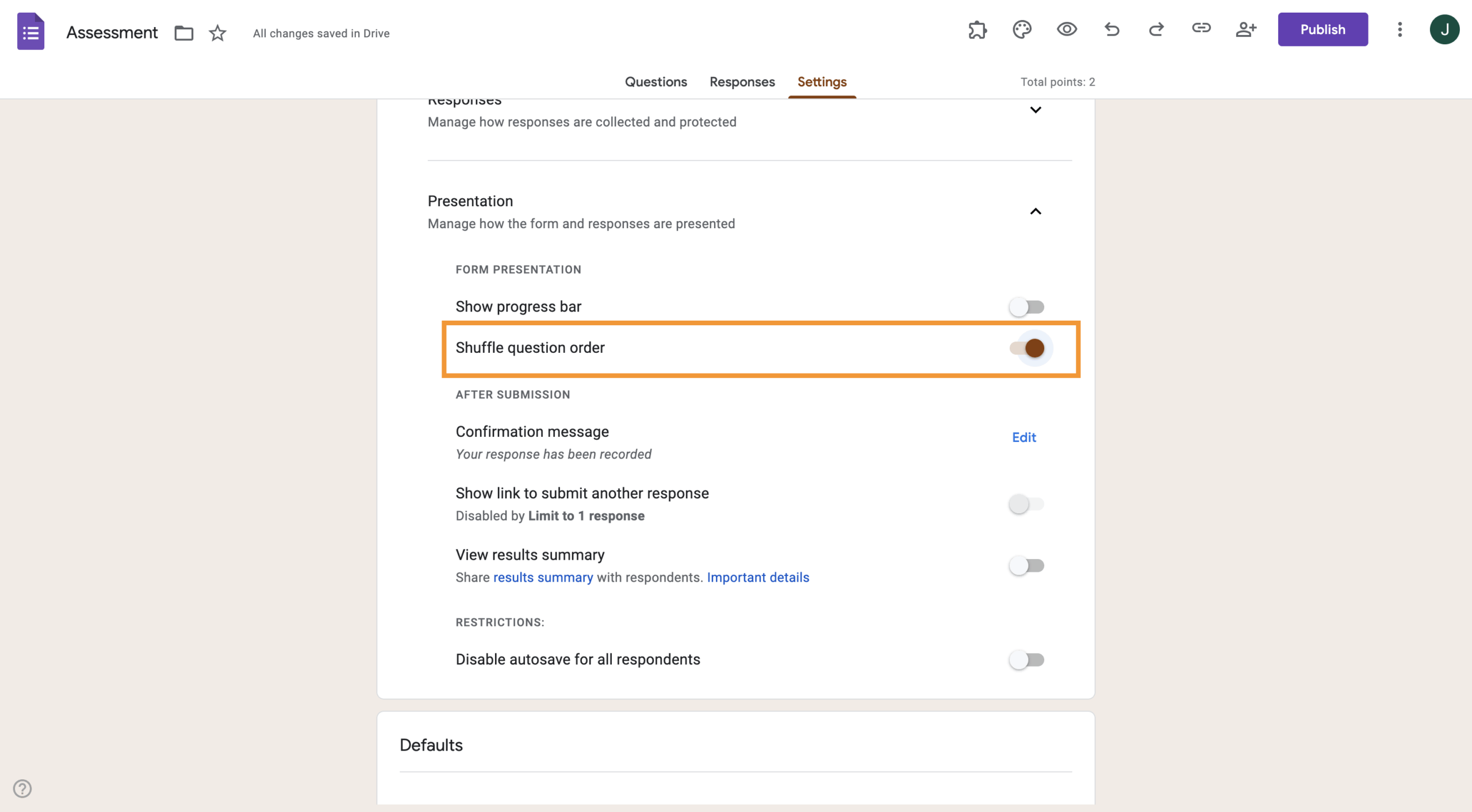 Screenshot of the “Presentation” settings in a Google Form, highlighting the “Shuffle question order” option toggled on to randomize the order of questions for each respondent