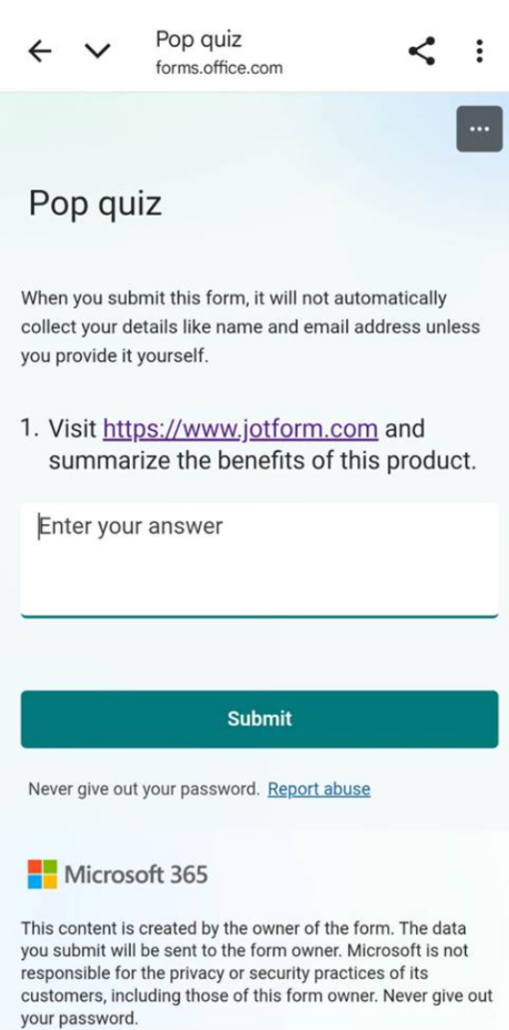 Capture d'écran d'un lien hypertexte fonctionnel sur Microsoft Forms Mobile