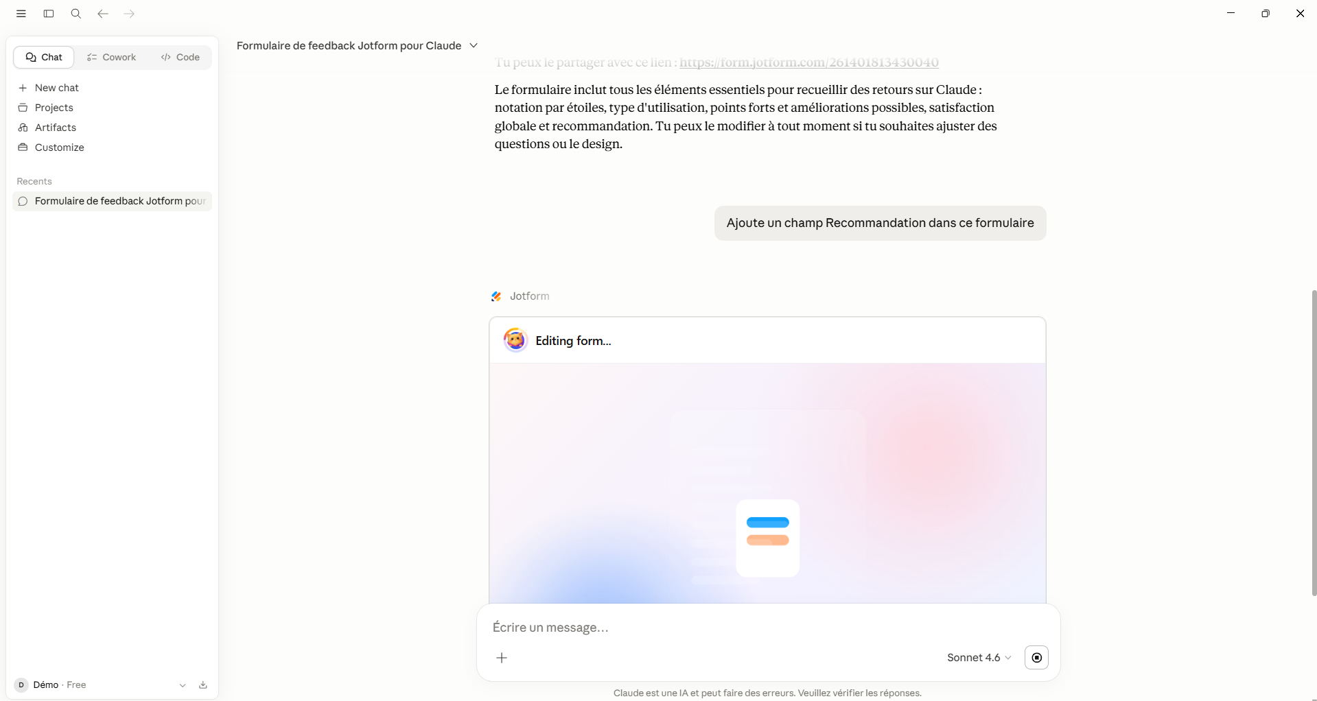 Capture d'écran d'un prompt dans Claude et modification du formulaire de feedback avec ajout d'un champ Recommandation avec l'application Jotform pour Claude