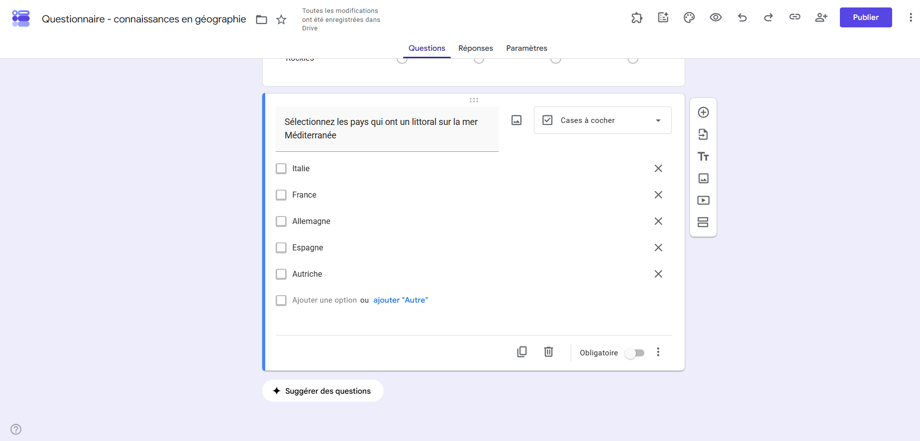 Capture d'écran d'un questionnaire de connaissances en géographie créé dans Google Forms avec une question de type Cases à cocher