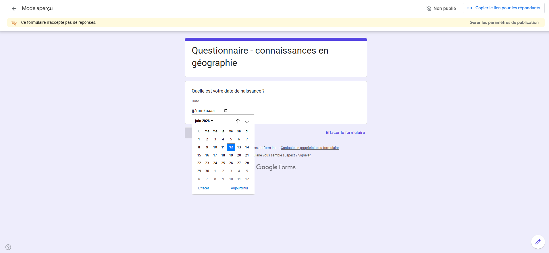 Capture d'écran d'un questionnaire de connaissances en géographie créé dans Google Forms avec une question de type Date