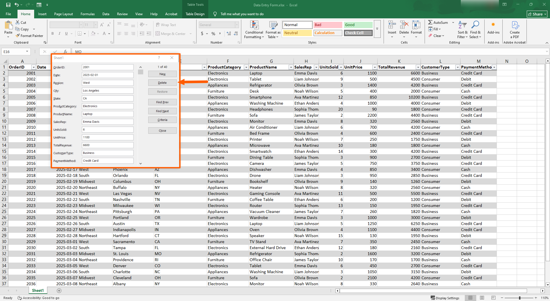 Microsoft Excel interface with the "Delete" button highlighted in the data entry form dialog box